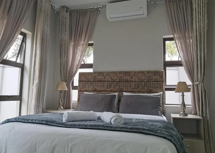 Executive 2-Bedroom Serenity Apartment In Wendywood Sandton With Its Own Entrance