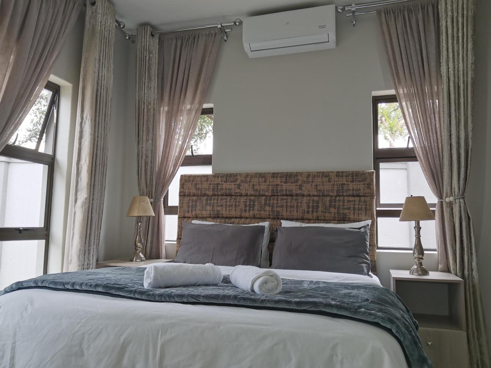 Executive 2-bedroom Serenity In Wendywood Sandton With Its Own Entrance Johannesburg